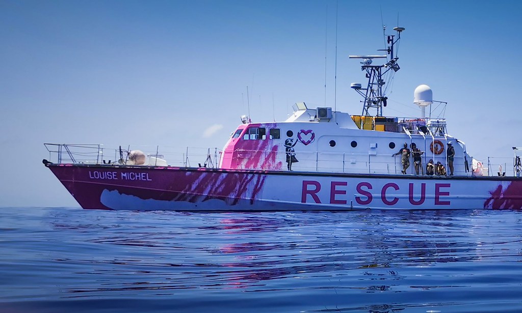班克斯贊助的路易斯·米歇爾號救援船。（圖片來源：Ruben Neugebauer）