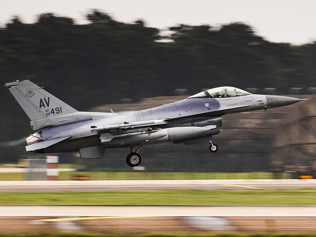 United States Air Force | General Dynamics F-16CM Fighting Falcon | 88-0491