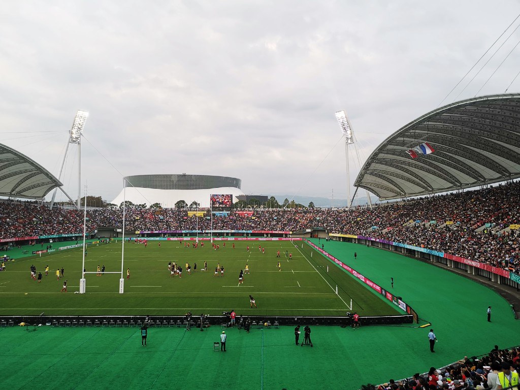 Both French and Tongan Rugby teams warming up in Egao Kenko Stadium before RWC match