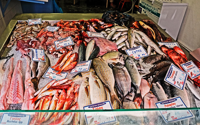 Fresh Seafood Display ( Fishmongers - Myrina Town - Lemnos) (Kodak Ektachrome 100 VS) Fuji X70