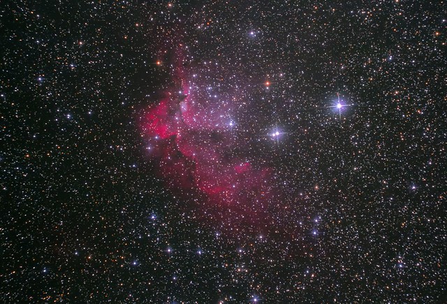 VCSE - A Varázsló-köd és az NGC 7380 nyilthalmaz(+köd) - Fotó: Fridrich János