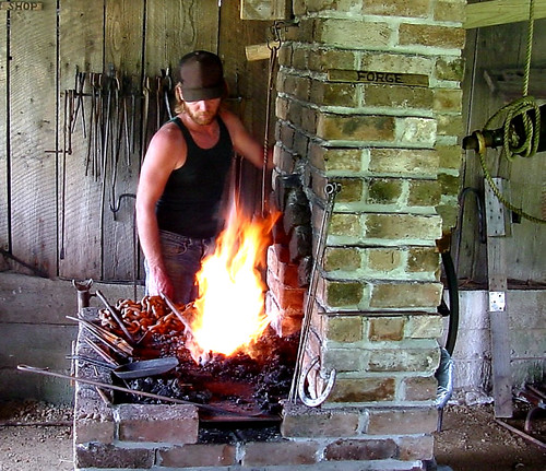 blacksmith forge fire horseshoe tongs chain shovel rods brick chimney rope jackstand tools iron forging
