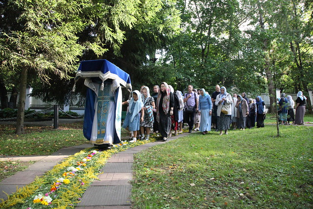 Чин погребения Плащаницы Пресвятой Богородицы 2020 - фото №41