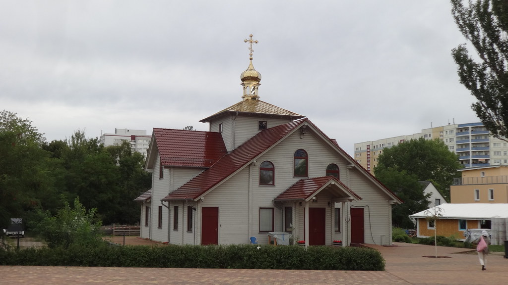 2013/14 Berlin hölzerne russisch-orthodoxe Kirche Allee der Kosmonauten 184-188/Schragenfeldstraße 17 in 12685 Marzahn