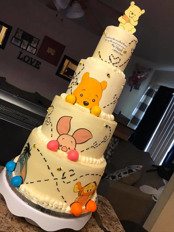 Baby Shower Cake from Twizted Treatz by Nicci