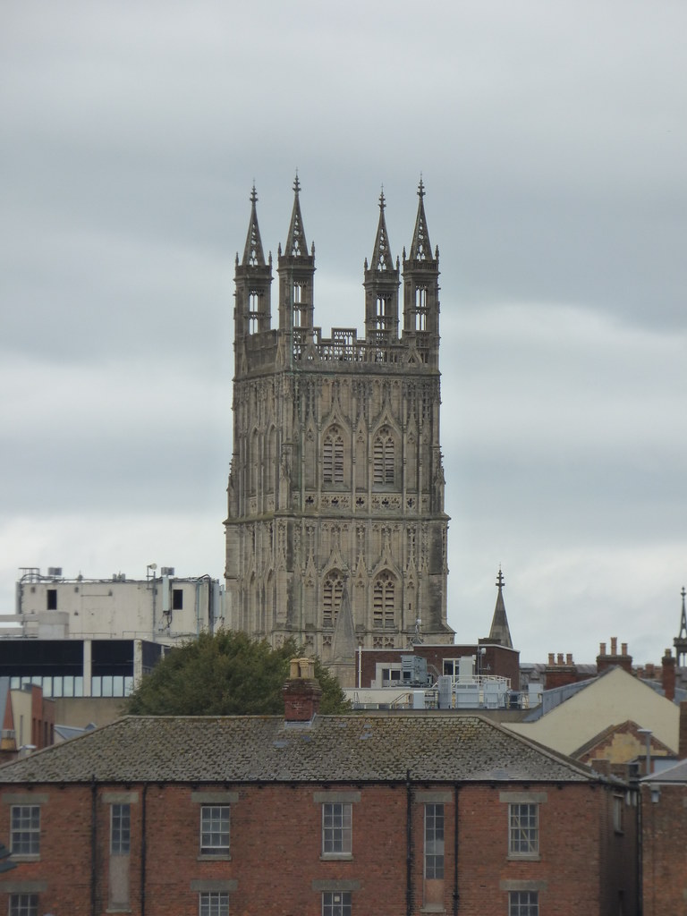 Gloucester Cathedral from Gloucester Docks