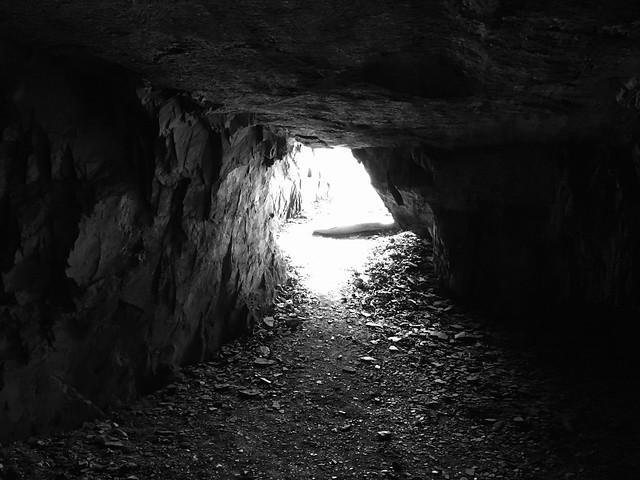 Schieferhöhle im Kronenberg