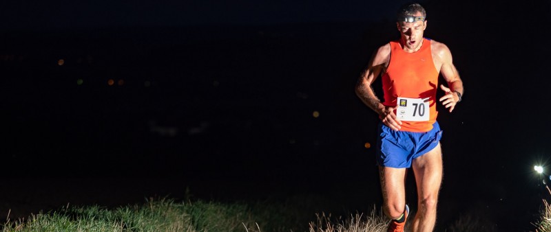Noční běh v Holešově vyhráli ultramaratonec Velička a po čtvrté Novotná