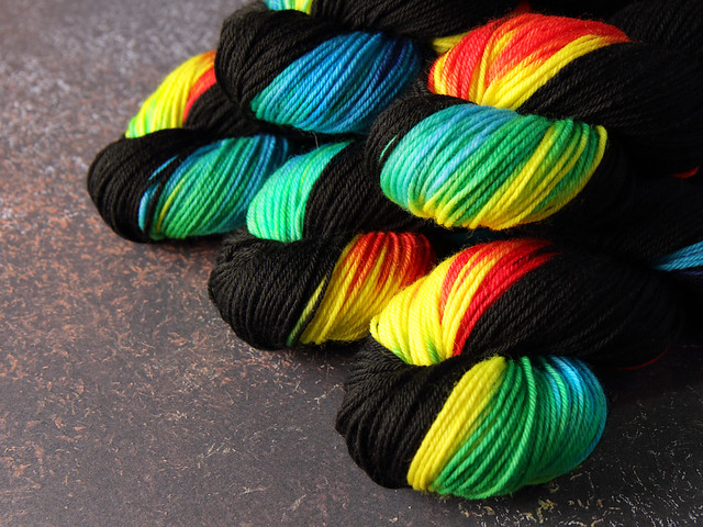 Dynamite DK hand-dyed superwash British BFL wool yarn 100g – ‘ZX’