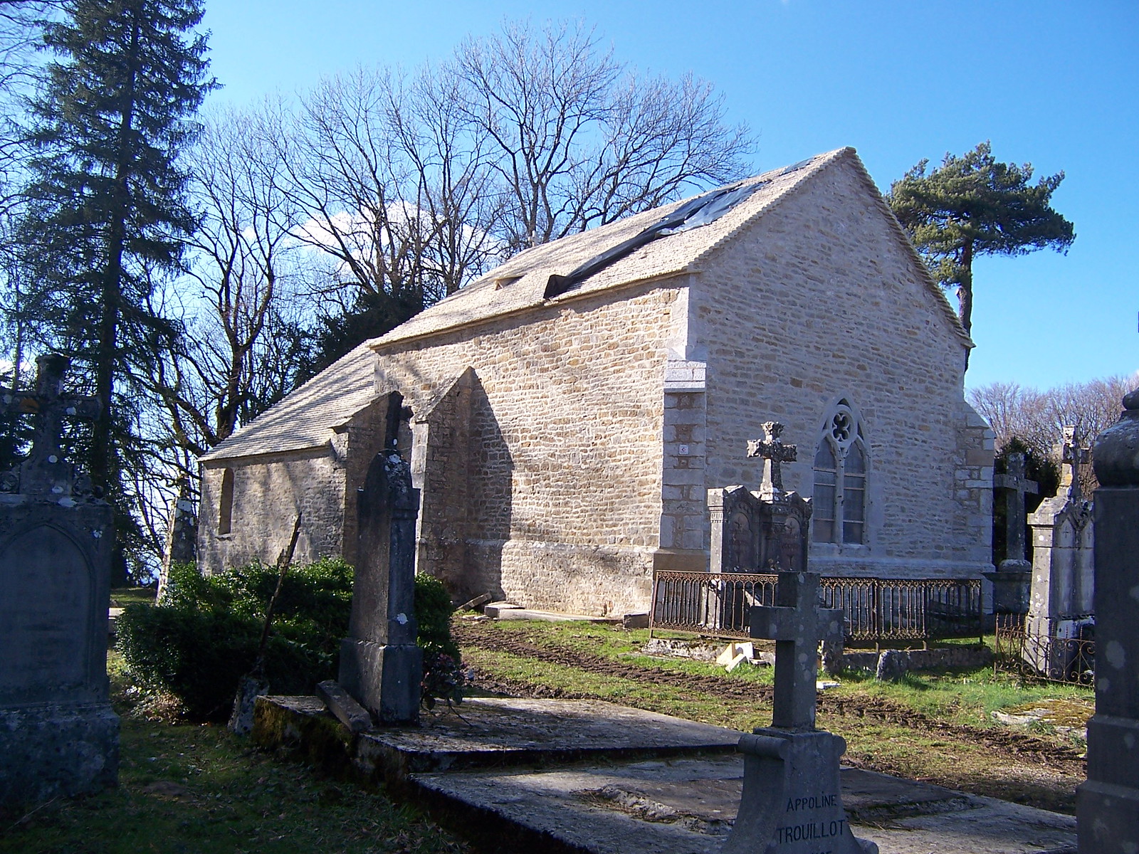 Chapelle de Saint-Etienne de Coldre restaurée