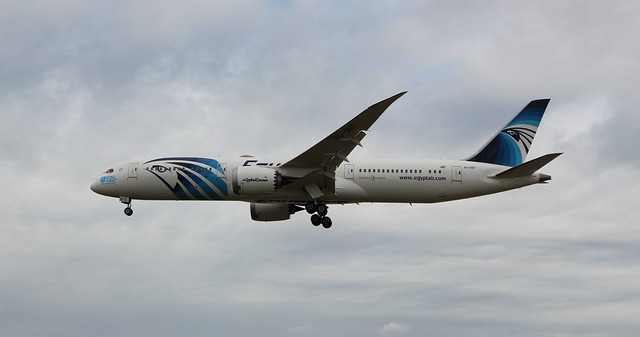 SU-GET Boeing 787-9 EgyptAir