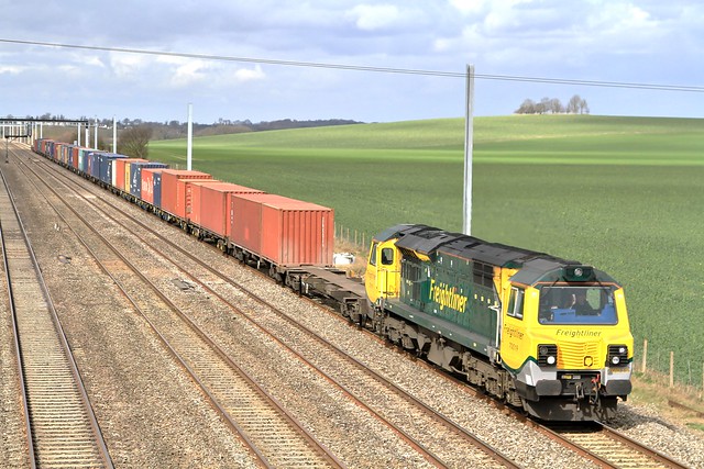 Freight Liner 70019 4M82 Cholsey 01/04/15