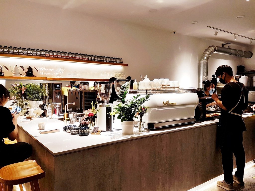 King's Cart Coffee Factory Espresso Counter & Bar