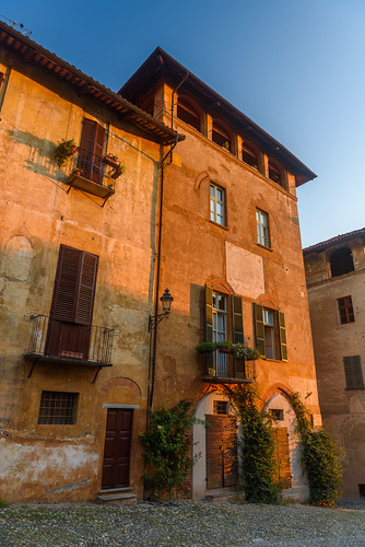 Saluzzo - Salita al Castello