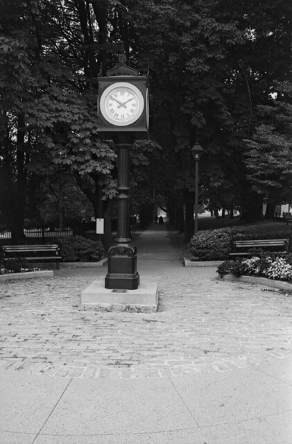 Park square clock