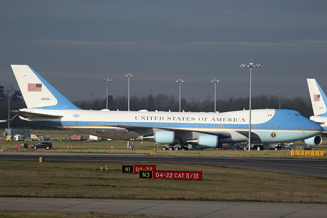82-9000 Boeing VC-25A United States Air Force Stansted 03rd December 2019