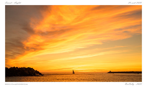 france paysbasque anglet coucherdesoleil sunset plage beach horizon bateau boat ciel nuages sky clouds paysage landscape bercolly google flickr