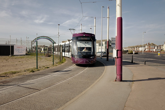 tram approaching starr gate terminus