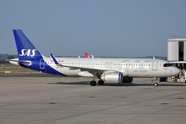 SE-ROK  A320-251N(SL)   SAS