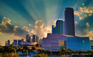 A sunset at Adrienne Arsht Center