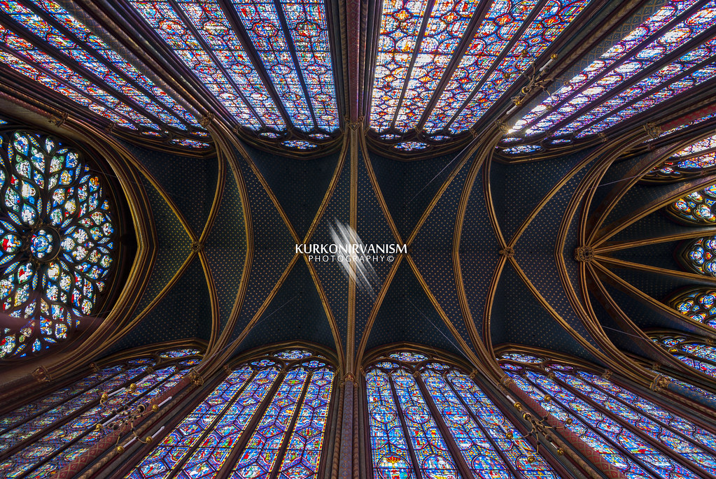 Sainte Chapelle Looking Up