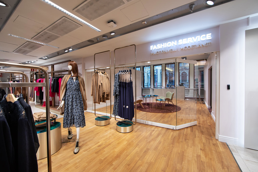 Stockmann Helsinki city centre, third floor | Photo: Kenneth… | Lindex ...