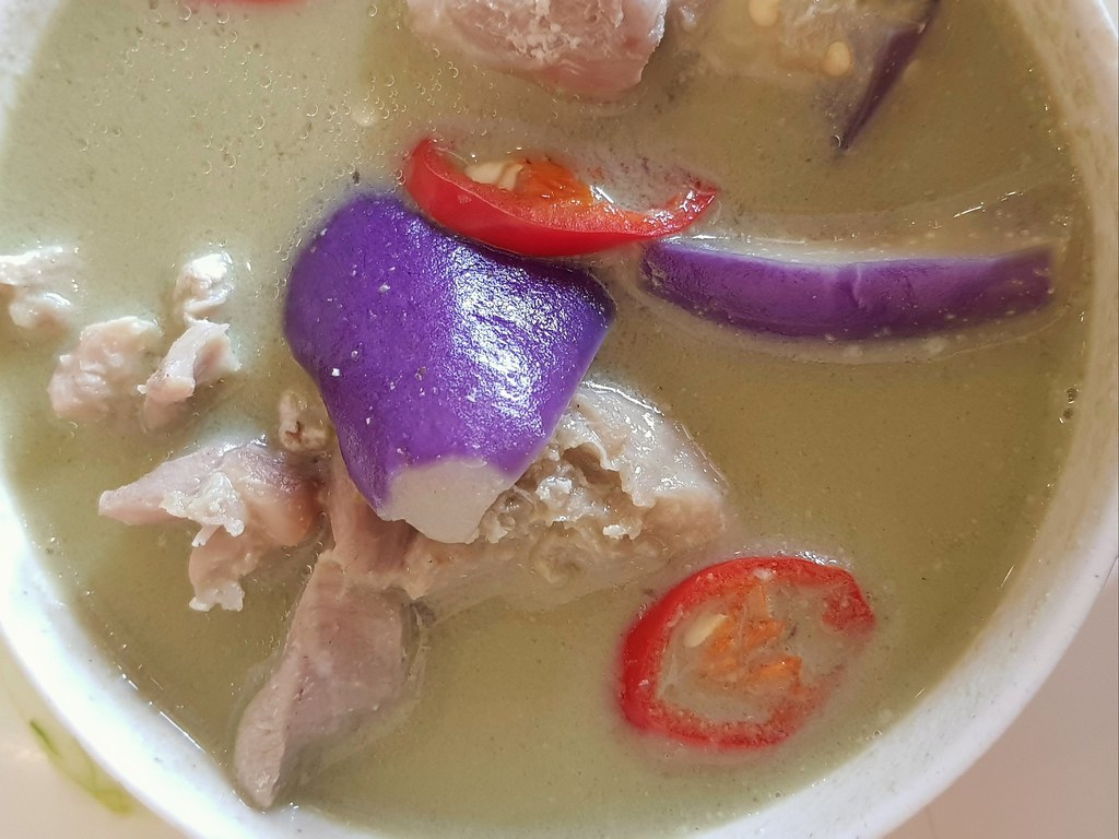 泰式绿咖喱鸡飯 Green Curry Chicken Rice rm$6.99 @ Restoran Thaibali USJ9