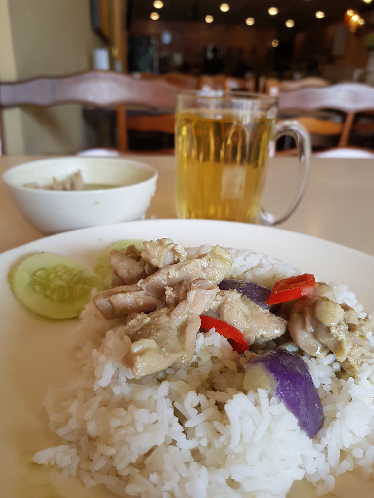 泰式绿咖喱鸡飯 Green Curry Chicken Rice rm$6.99 @ Restoran Thaibali USJ9
