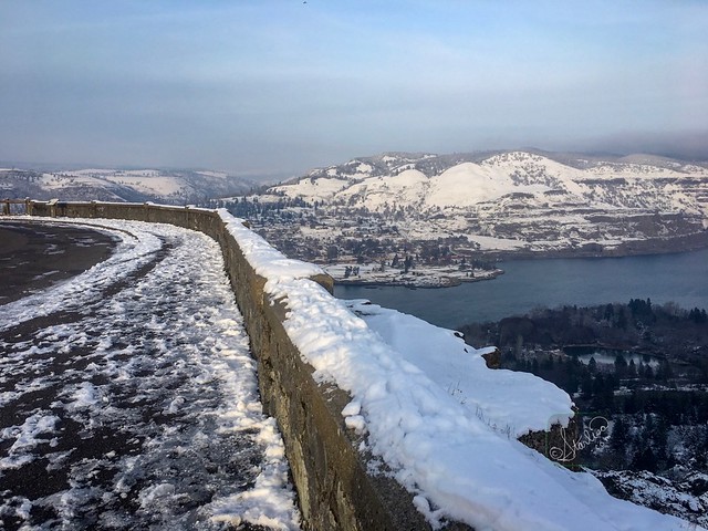 Snow and Sunshine at Rowena Crest
