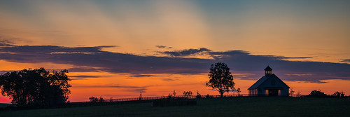 kentucky bluehour dusk horsefarm sunset
