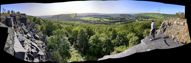 Wharncliffe Crags.. (30 picture stitch)