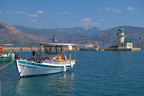 greece 2020 ελλάδα europe summer travel boat lighthouse antykíra cental