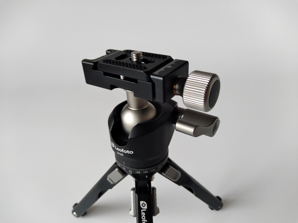 Leofoto MT-03（並行輸入品）のレビュー カメラ用の高品質・高耐久ミニ