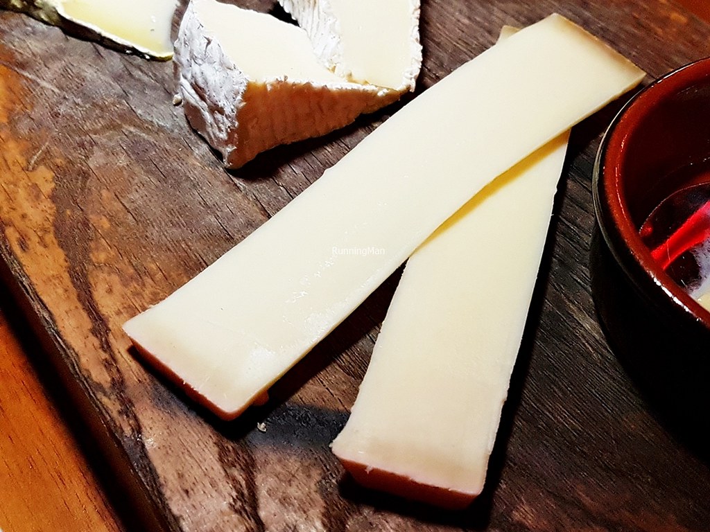 Cheese 1 - Gruyère De Comté