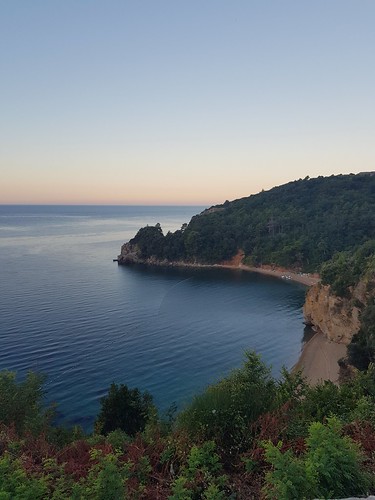 mogren plaže beach budvanskarivijera budva zora svitanje jadranskomore more jadran adriaticsea sunrise crnagora montenegro
