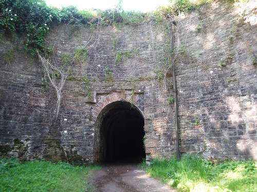 Llanfoist Tunnel, Monmouthshire and Brecon Canal SWC Walk 372 - Blorenge (Abergavenny Circular)