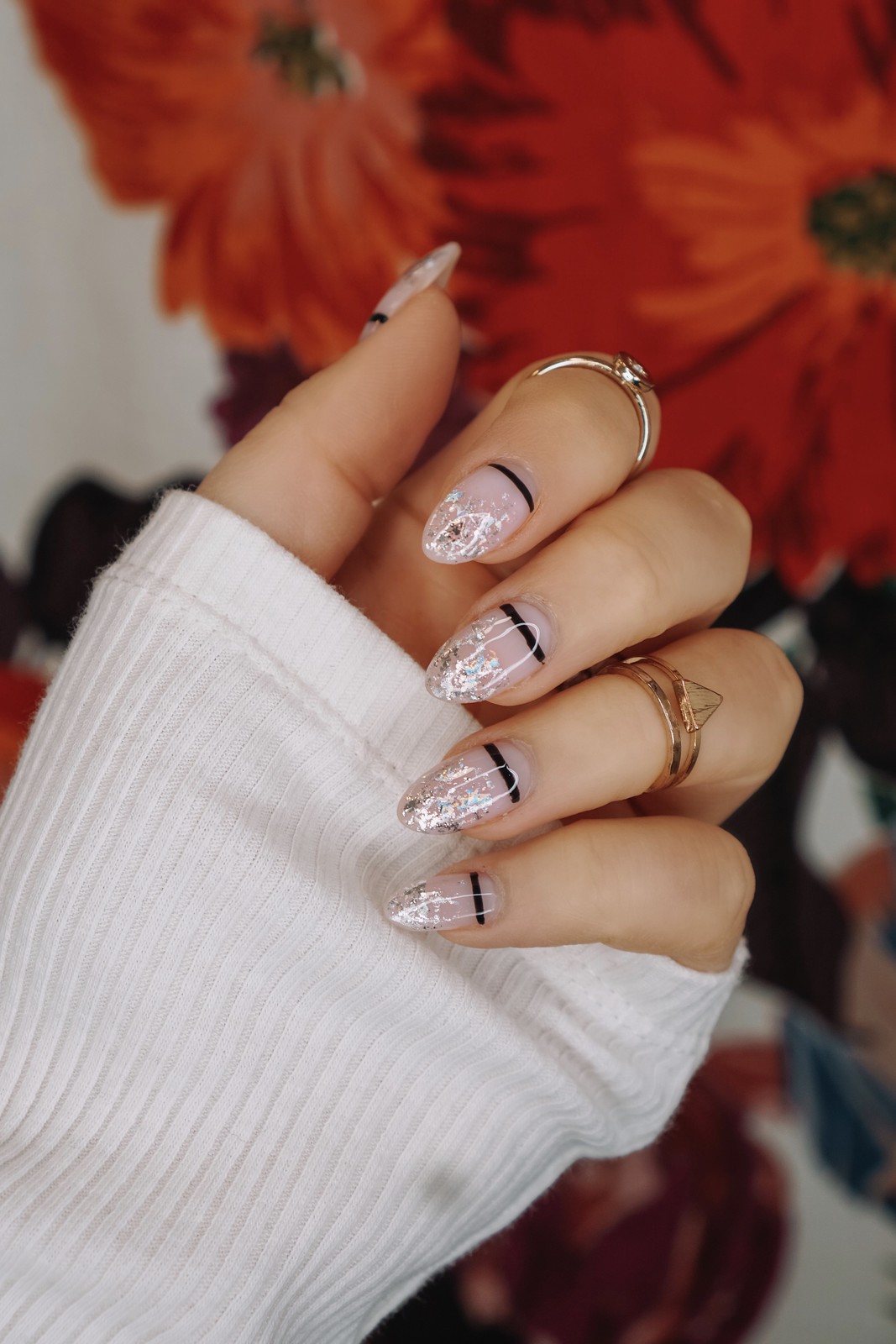 Manicure of the Month: Silver Foil Nails | New Years Eve Manicure Ideas | Edgy Nail Art | Minimal Nail Design | Fall Nails | Autumn Nails Acrylic | Silver Glitter Nails