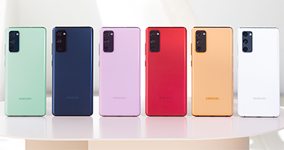 Six colours to choose from for Samsung Galaxy S20 FE - Cloud Red, Cloud Orange, Cloud Lavender, Cloud Mint, Cloud Navy and Cloud White. 