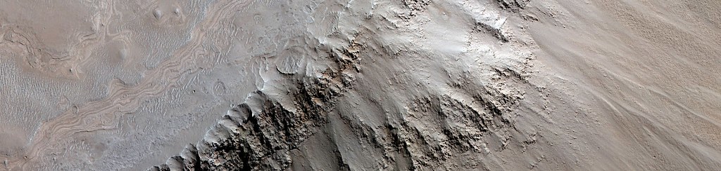 Mars - Southern Rim of Ius Chasma