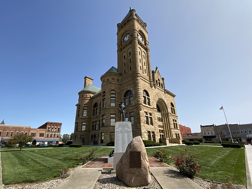 indiana in hartford city courthouse