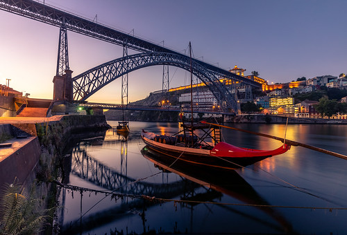 porto sunrise summer portugal river douro morning birdge pontedluis city cityphotography citycenter boat