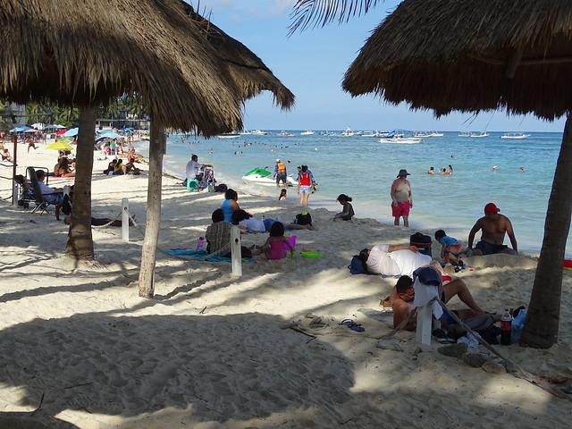 Beach Scene - Playa del Carmen - Quintana Roo - Mexico - 02