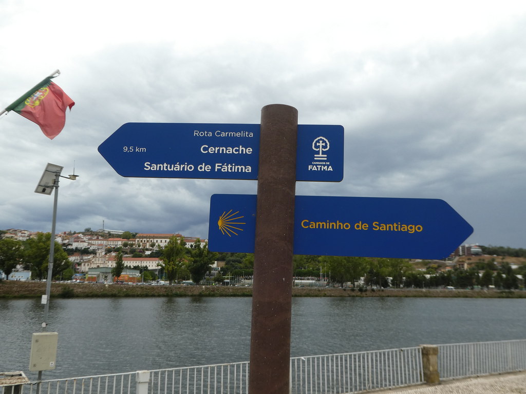 Sign for the Caminho de Santiago in Coimbra