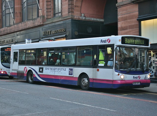 First Midland Bluebird W599 RFS (62211) | Route B10 | Hope St, Glasgow