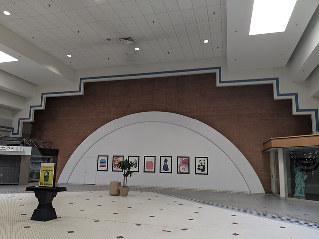 Former Macy's (Enfield Square Mall)