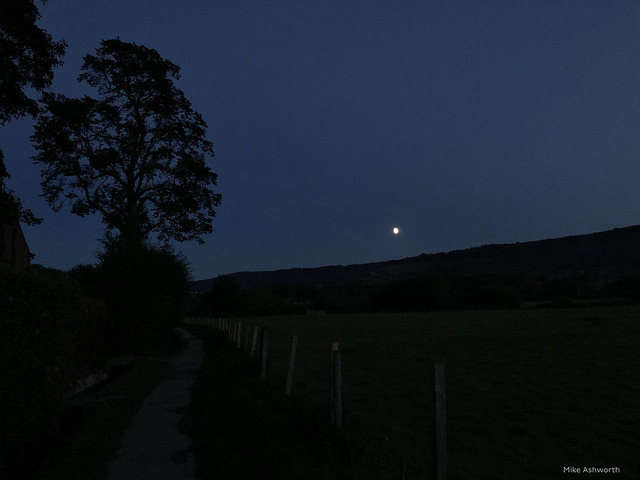The path home - 27 September 2020 - Otley, West Yorkshire, UK