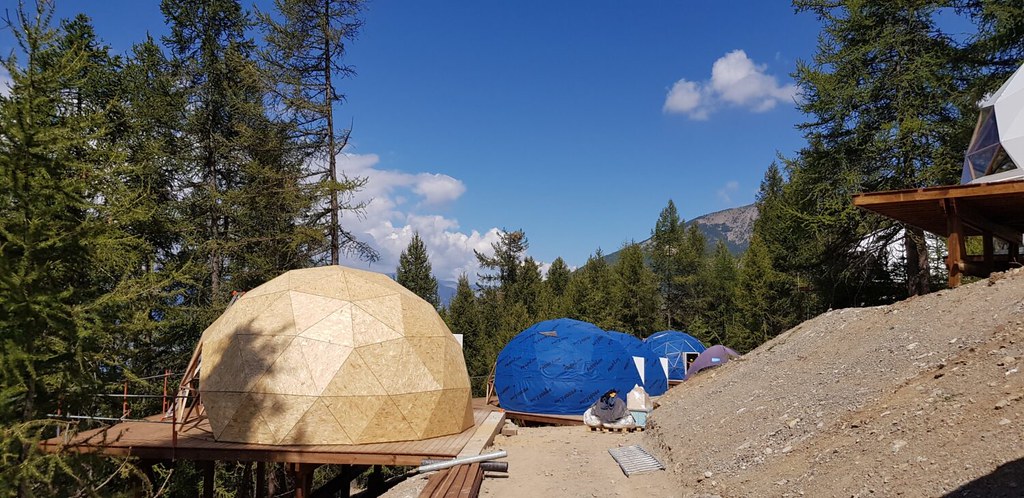Dự án nhà dome ở Alpin Cocoon