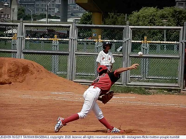 2020-09-16 0211 TAIWAN BASEBALL Taiwan Youth Baseball pitching motion