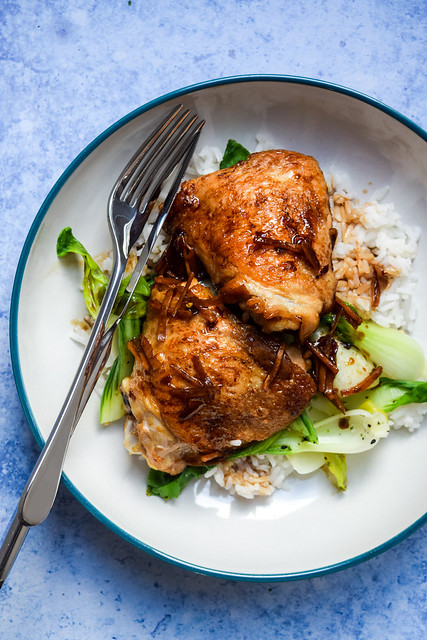 Weeknight Soy Sauce Braised Chicken Thighs
