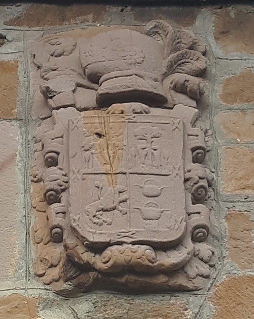 Lanestosa (Vizcaya-España). Escudo en una casa